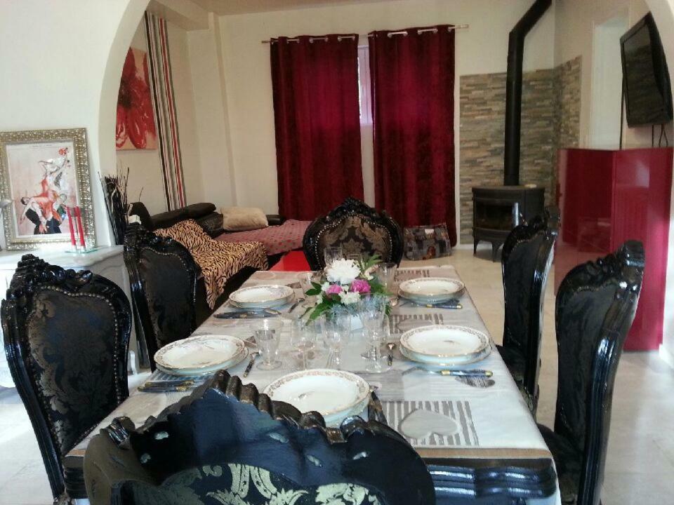 Bed and Breakfast A La Belle Epoque Вальдеблор Экстерьер фото